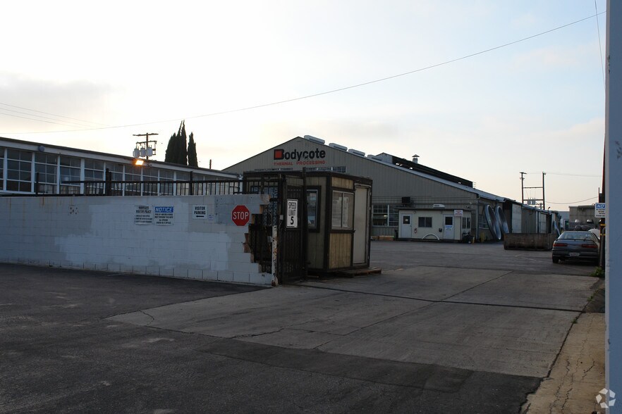 More Photos Of 355 W Alondra Blvd, Gardena Manufacturing For Sale