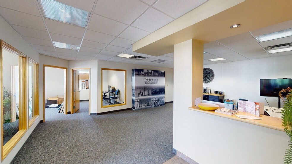 More Photos Of 399 Pembina Hwy, Winnipeg Freestanding For Lease
