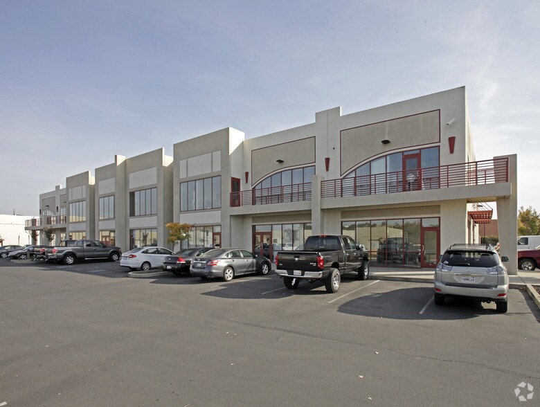Primary Photo Of 4470 Yankee Hill Rd, Rocklin Flex For Lease