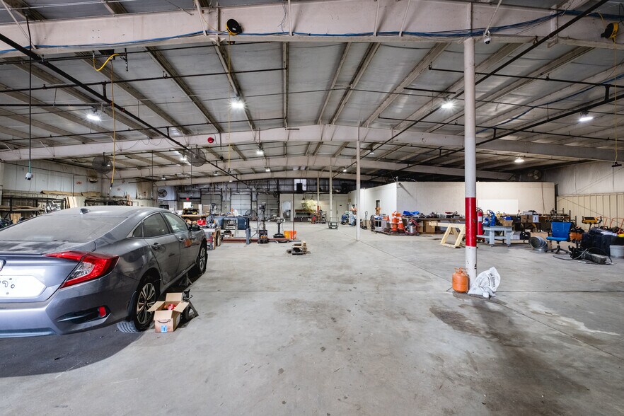 More Photos Of 714 Calhoun St, Little Rock Industrial For Sale