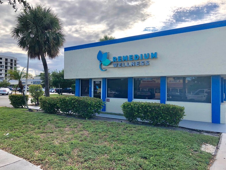 More Photos Of 505 N Federal Hwy, Pompano Beach Freestanding For Lease