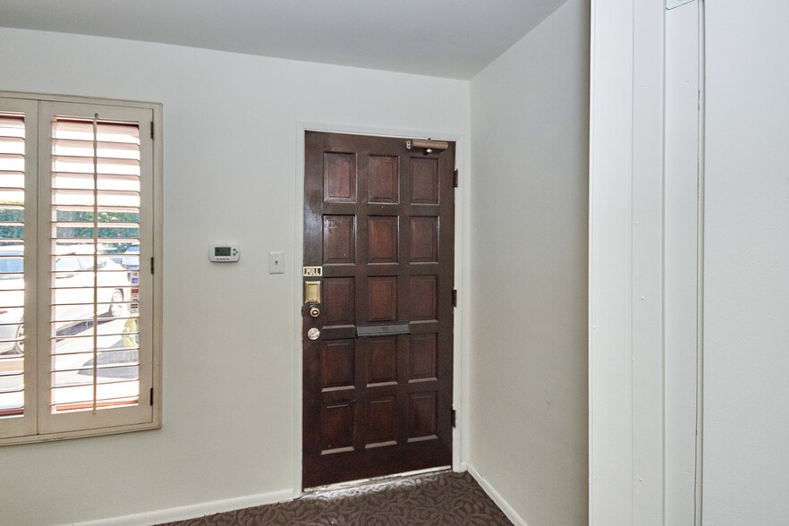 More Photos Of 12749 Norwalk Blvd, Norwalk Office For Lease