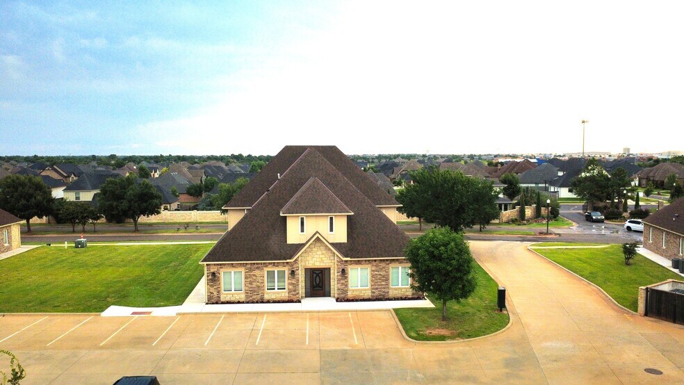 More Photos Of 15113 Traditions Lake Pky, Edmond Office For Lease