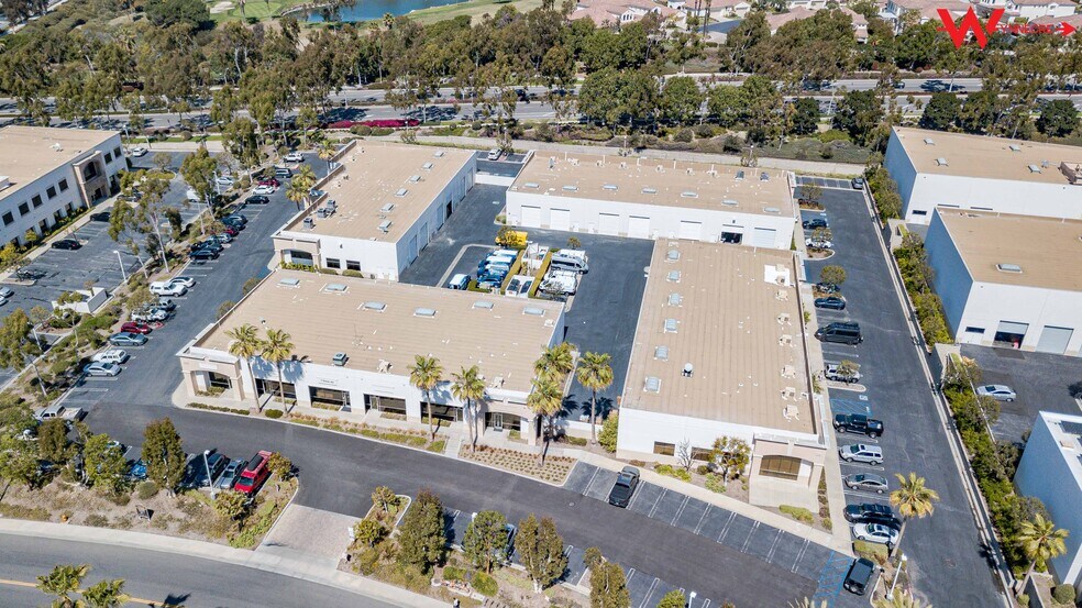 More Photos Of 1221 Puerta Del Sol, San Clemente Warehouse For Lease