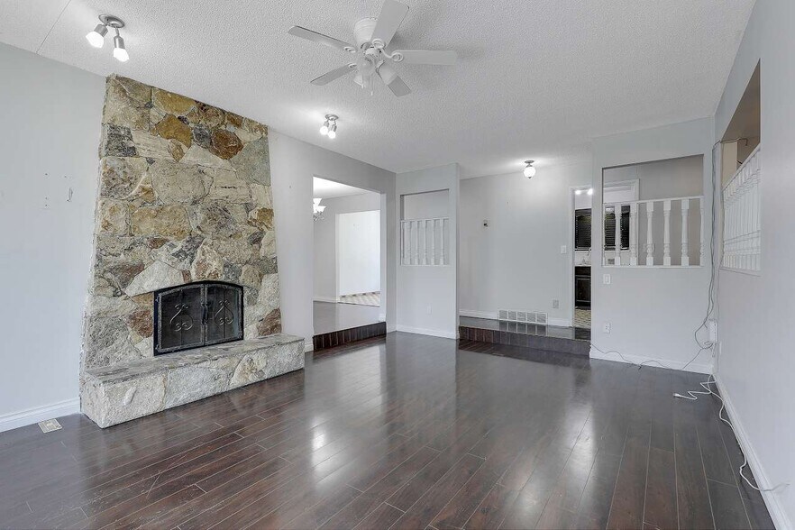 More Photos Of 9509 152 St, Surrey Daycare Center For Lease