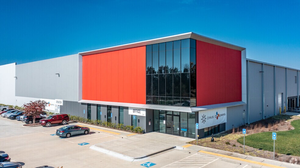 Primary Photo Of 700 Price Dr, Locust Grove Distribution For Lease