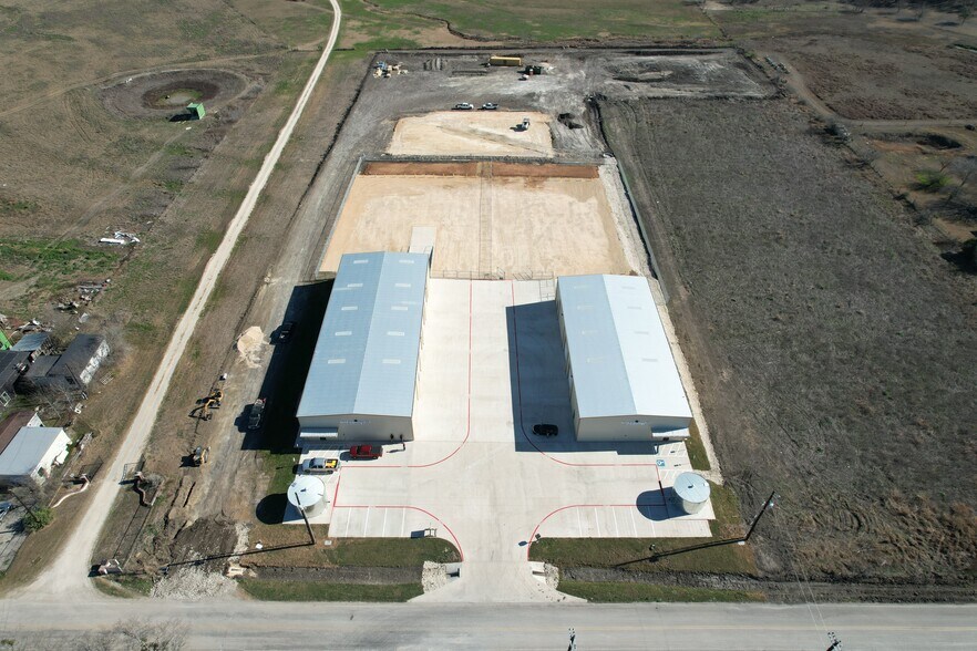 More Photos Of 764 Soechting Rd, New Braunfels Unknown For Lease