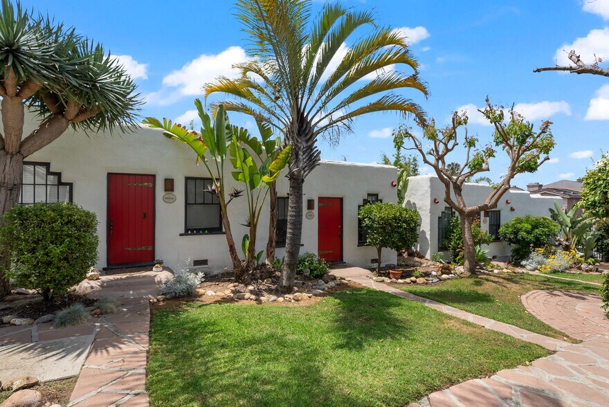 More Photos Of 3933-3945 Hamilton St, San Diego Apartments For Sale