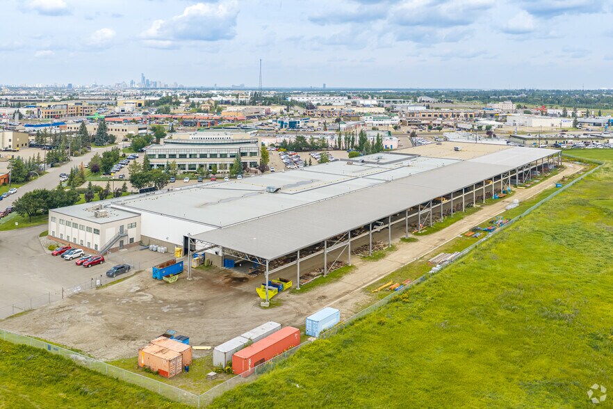 More Photos Of 3115 93 St NW, Edmonton Manufacturing For Sale