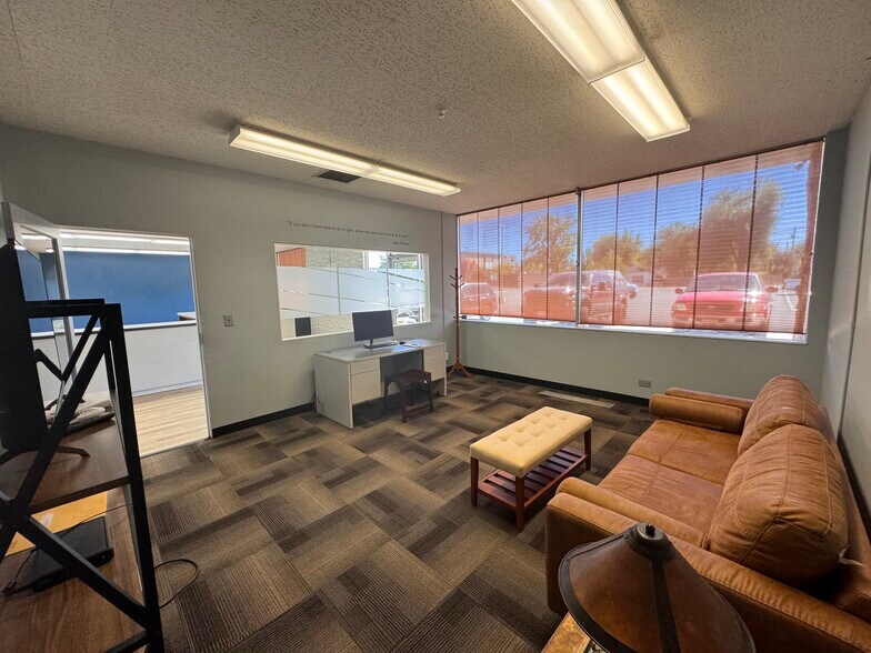 More Photos Of 4828 W Emerald St, Boise Research And Development For Lease