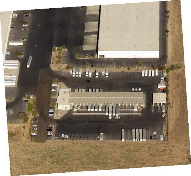 More Photos Of 1619 N Plaza Dr, Visalia Truck Terminal For Lease
