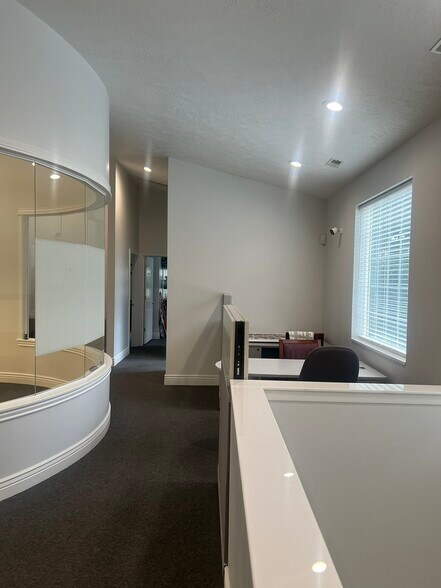 More Photos Of 9537 S 700 E, Sandy Office For Sale