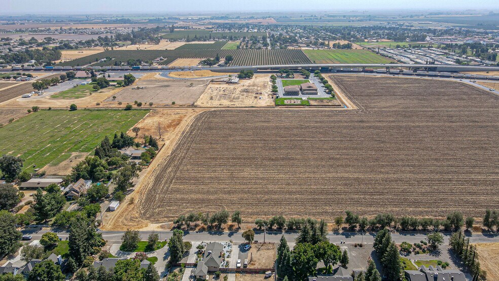 More Photos Of 41 Acres Stretch, McKee & Santa Fe, Merced Land For Sale