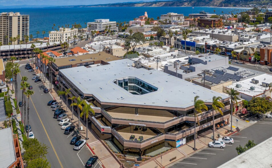 More Photos Of 7825 Fay Ave, La Jolla Office For Lease