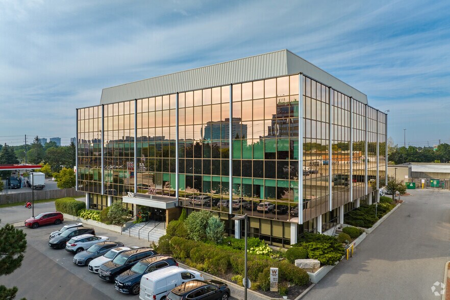 Primary Photo Of 7050 Woodbine Ave, Markham Office For Lease