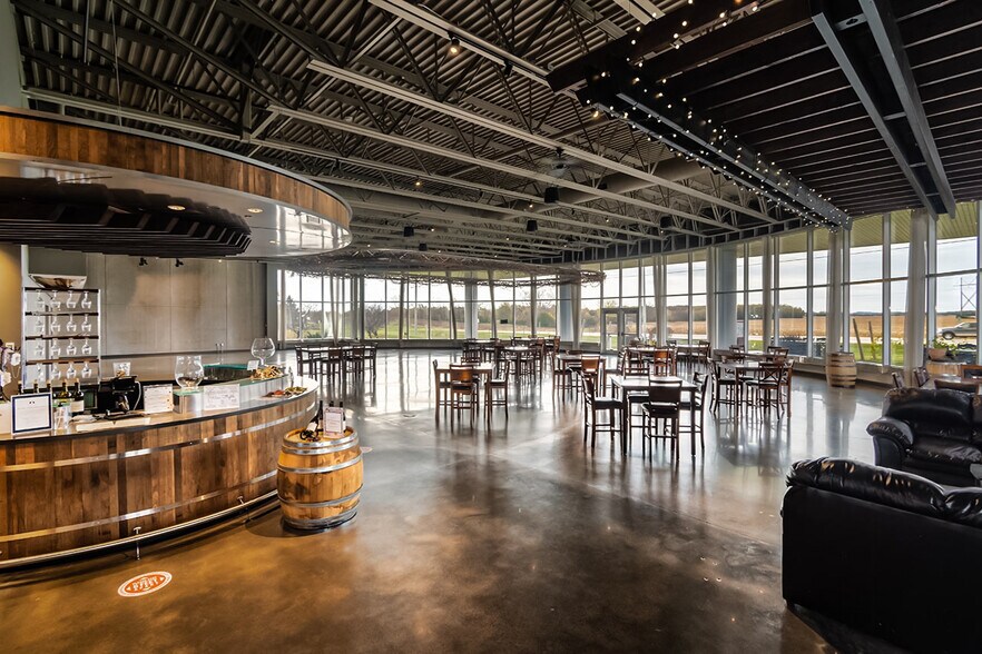 More Photos Of 600 Kenseth Way, Cambridge Lodge Meeting Hall For Sale