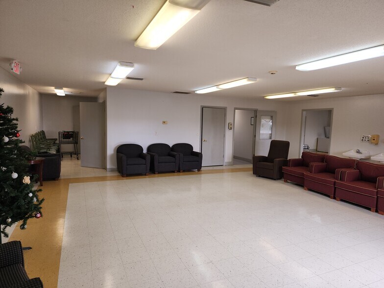 More Photos Of 95 Truman Rd, Hawkinsville Assisted Living For Sale