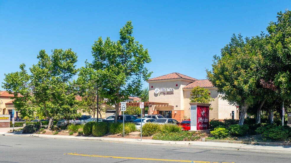 More Photos Of 55 W Daily Dr, Camarillo Auto Repair For Sale
