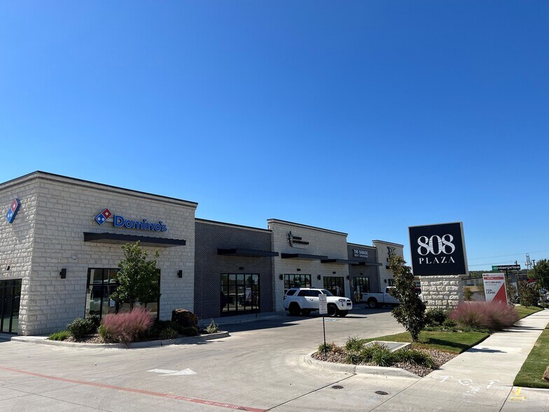 Primary Photo Of 808 Fort Worth Hwy, Weatherford Storefront Retail Office For Lease