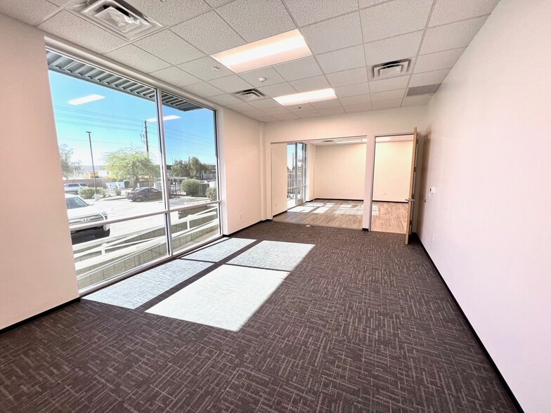 More Photos Of 1120 W Fairmont Dr, Tempe Warehouse For Lease