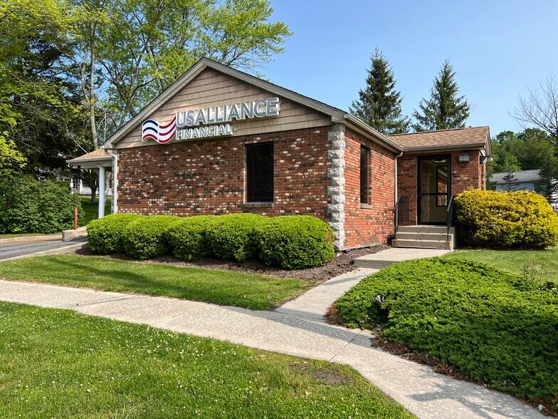 Primary Photo Of 390 NY-52, Woodbourne General Retail For Sale