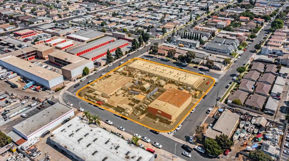 More Photos Of 7671 Liberty Dr, Huntington Beach Warehouse For Sale