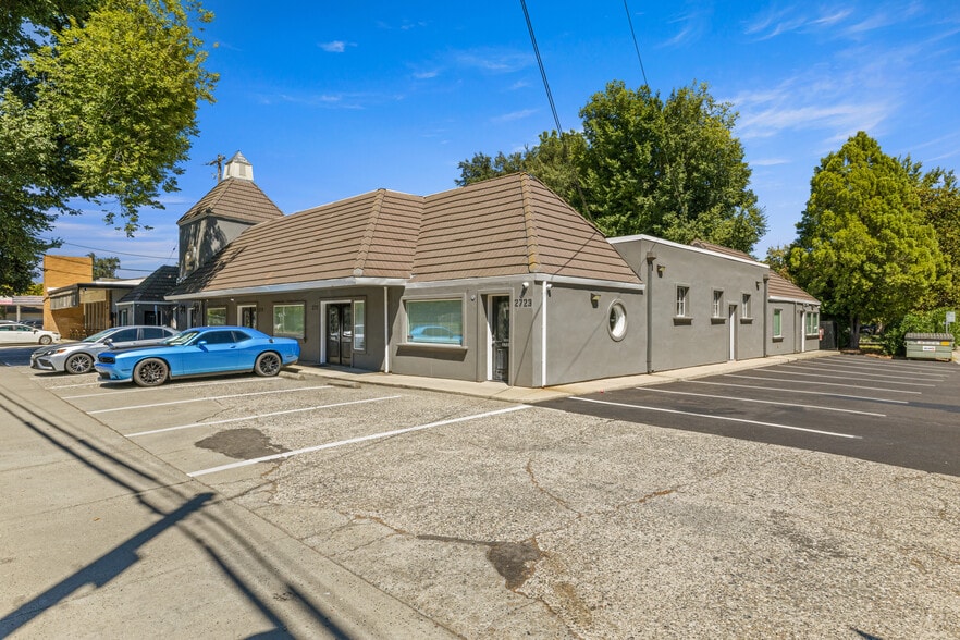 More Photos Of 1113 Castro Way, Sacramento Office For Sale