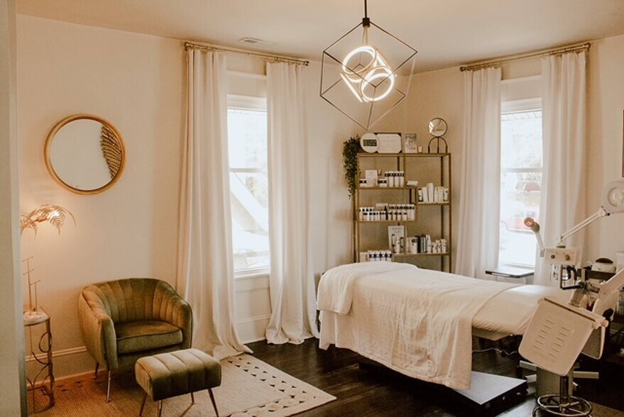 More Photos Of 126 S Spruce St, Winston-Salem Office Residential For Sale