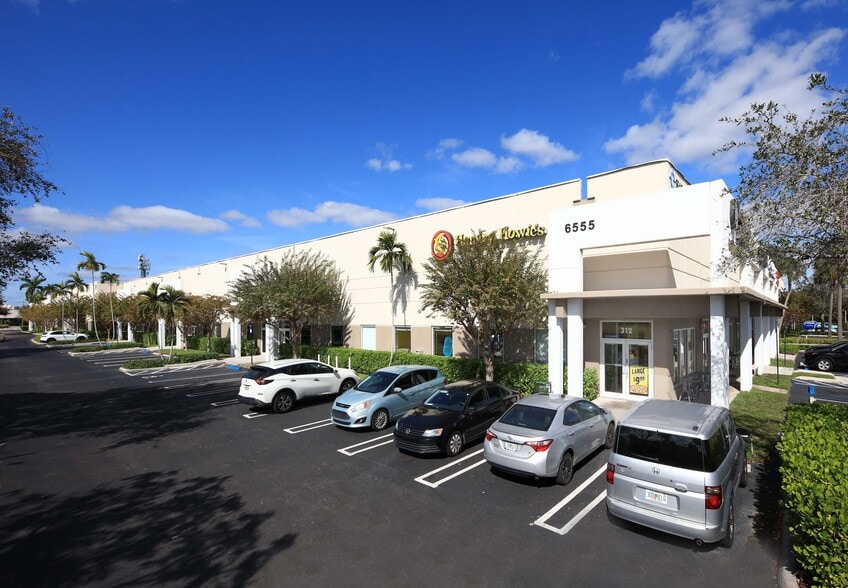 More Photos Of 6535 Nova Dr, Davie Unknown For Lease