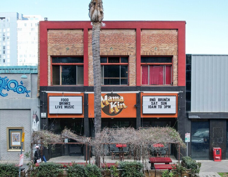 More Photos Of 374 S 1st St, San Jose Storefront For Sale