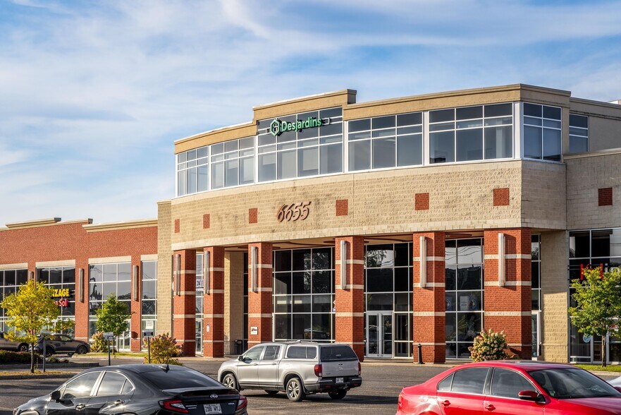 More Photos Of 6655 Boul Pierre-Bertrand, Québec Office For Lease