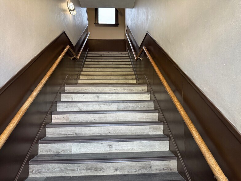 More Photos Of 101 W Main St, Visalia Freestanding For Sale