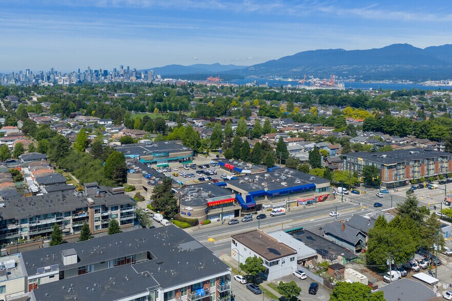 More Photos Of 2800 E 1st Ave, Vancouver General Retail For Sale
