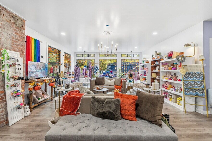 More Photos Of , Buffalo General Retail For Sale