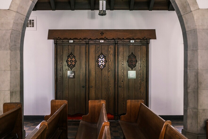 More Photos Of 6300 Minnesota Ave, Saint Louis Religious Facility For Sale