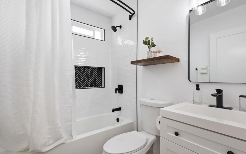 More Photos Of 615 Florence St, Imperial Beach Apartments For Sale