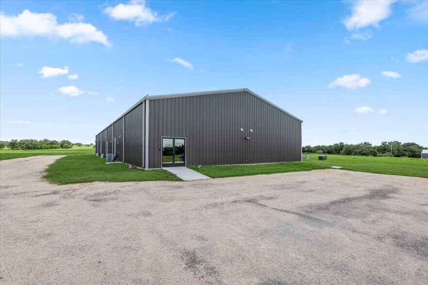 More Photos Of 865 County Road 446, Rockdale Warehouse For Sale
