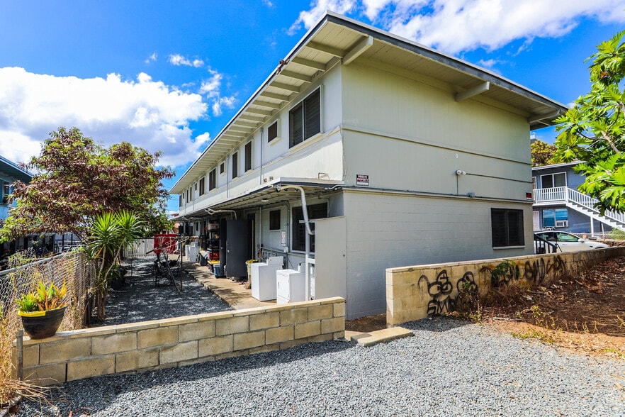 More Photos Of 94-246 Aniani Pl, Waipahu Apartments For Sale