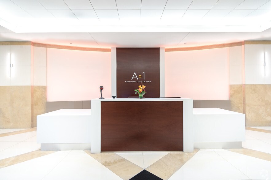 More Photos Of 15601 Dallas Pky, Addison Office For Lease