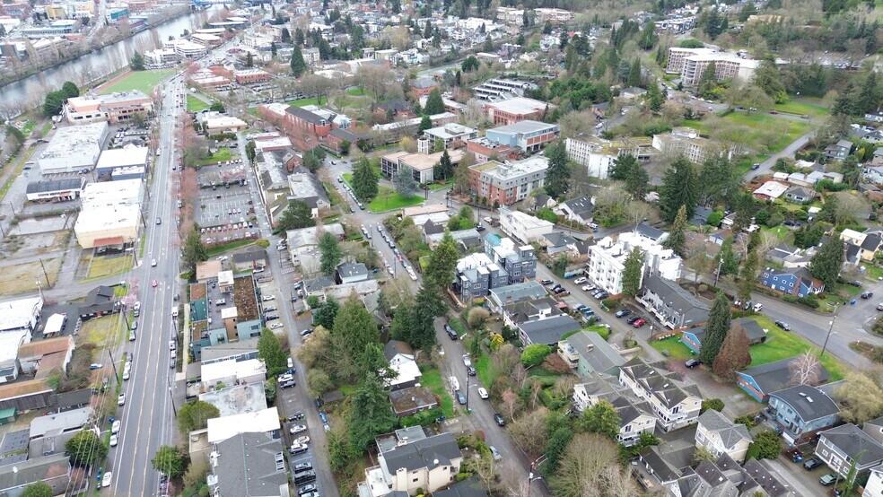 More Photos Of 633 W Emerson St, Seattle Multifamily For Sale