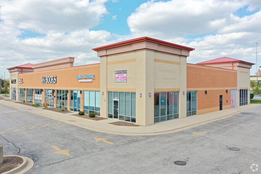 More Photos Of 31 Orland Square Dr, Orland Park Freestanding For Lease