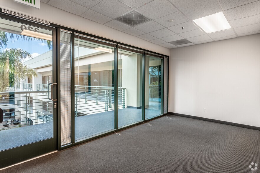 More Photos Of 2888 Loker Ave E, Carlsbad Office For Lease