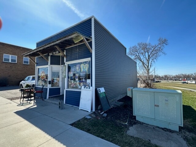 More Photos Of , Cedar Rapids Unknown For Sale