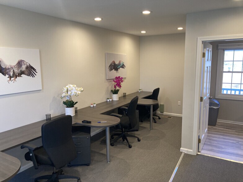 More Photos Of 123 Elm St, Old Saybrook Medical For Lease