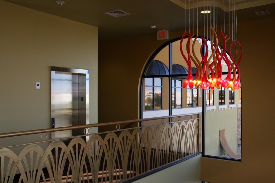 More Photos Of 5001-5005 S Cooper St, Arlington Storefront Retail Office For Lease