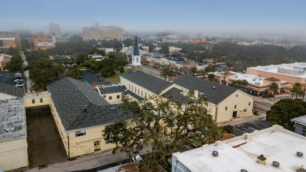 More Photos Of 411 Turner St, Clearwater Religious Facility For Lease