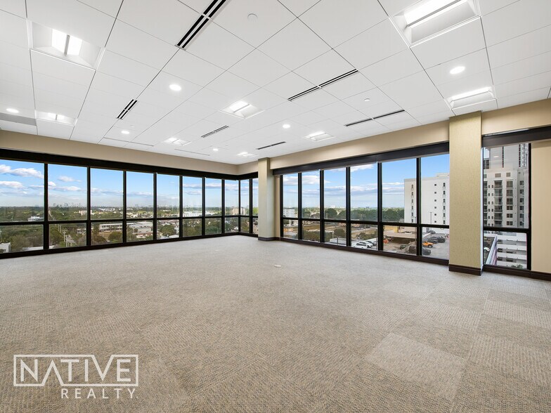 More Photos Of 1909 Tyler St, Hollywood Office For Lease