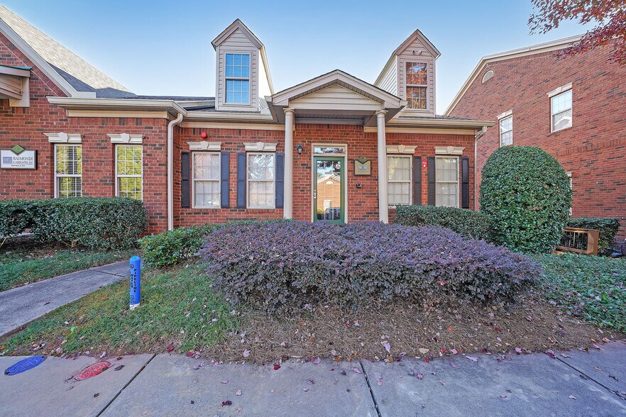 More Photos Of 1301 Shiloh Rd, Kennesaw Office For Sale