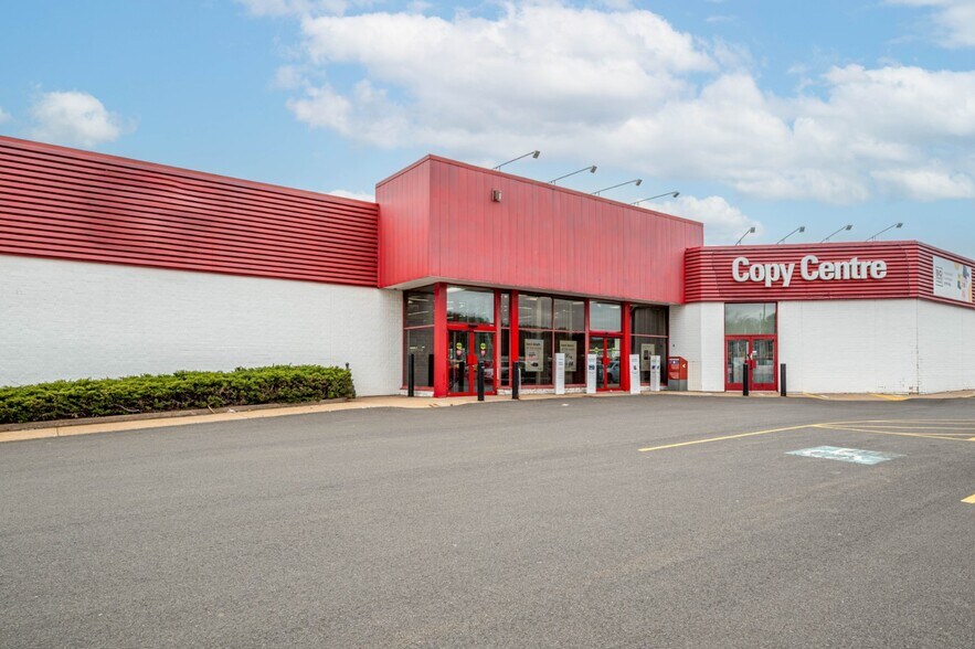 Primary Photo Of 9081 Commercial St, Kings Freestanding For Sale