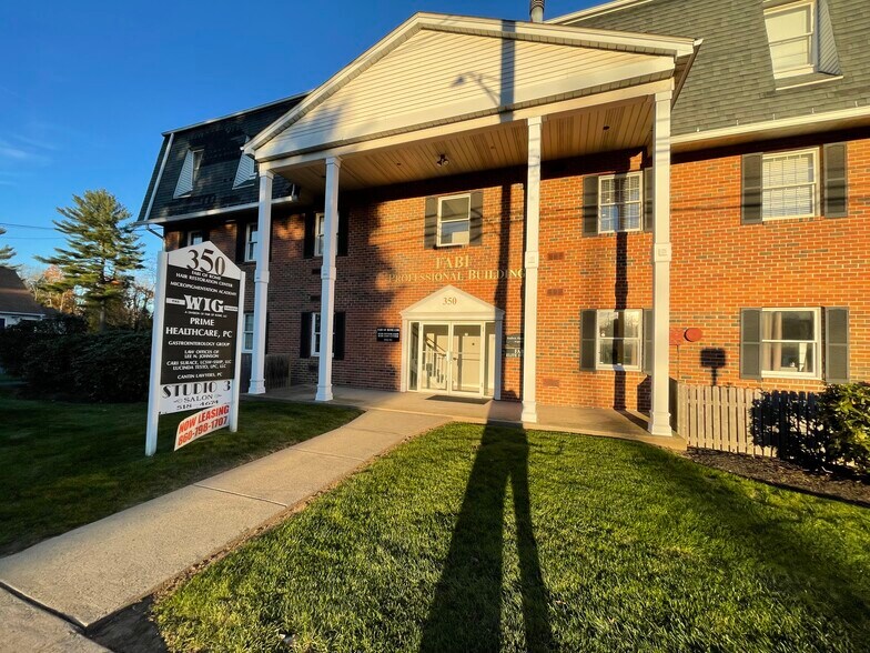 More Photos Of 344-350 Silas Deane Hwy, Wethersfield Medical For Lease